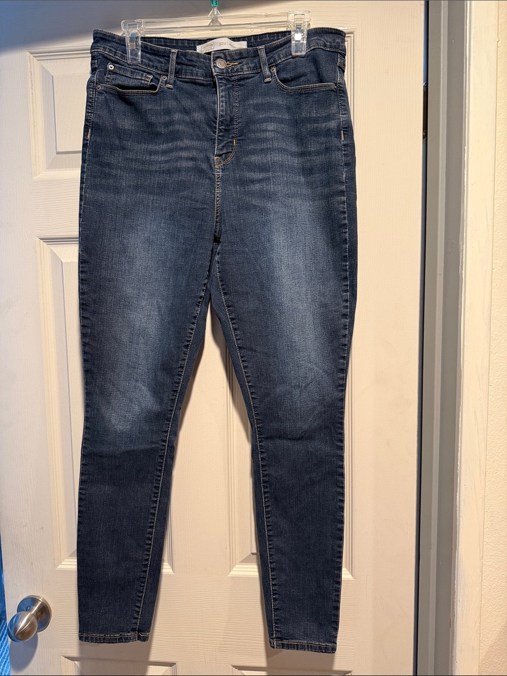 Women’s Dark Blue High-Rise Skinny Jeans Levi